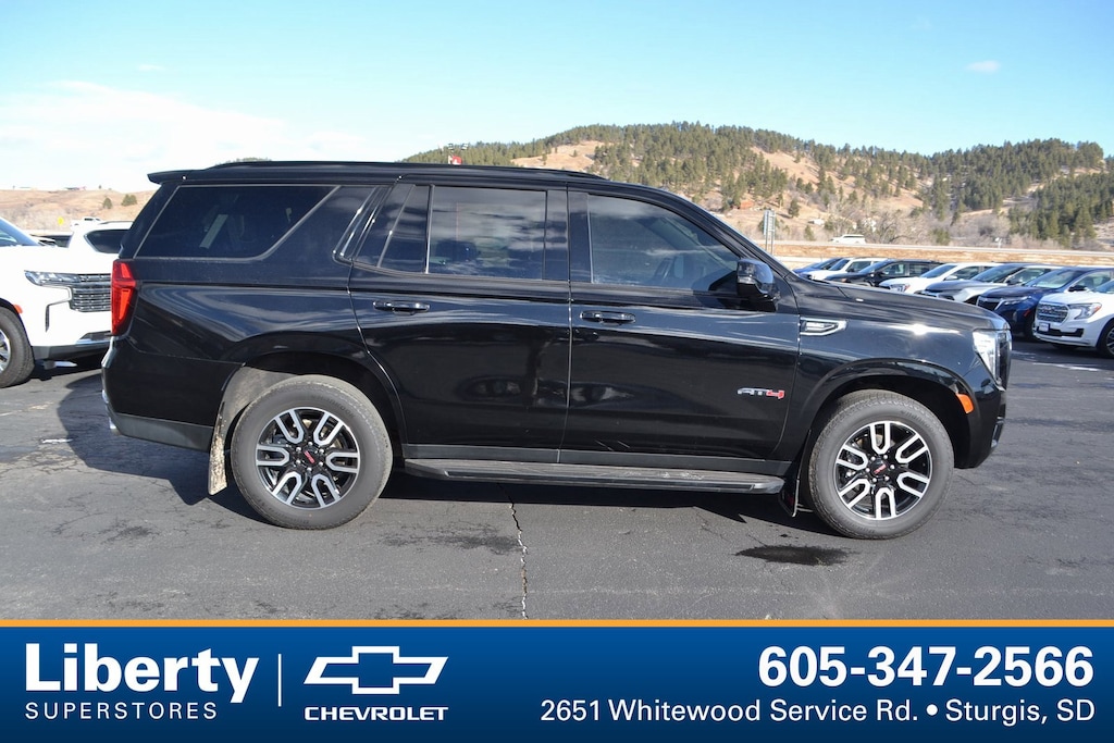 Used 2022 GMC Yukon AT4 SUV