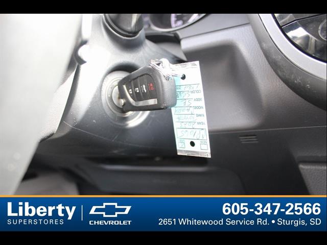 2023 Toyota Camry SE - Photo 35