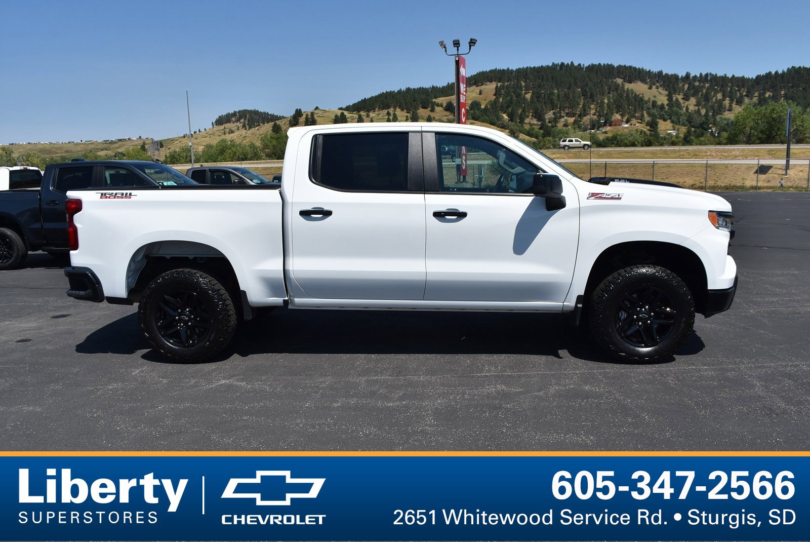 Used 2023 Chevrolet Silverado 1500 LT Trail Boss with VIN 3GCUDFEL1PG303032 for sale in Sturgis, SD