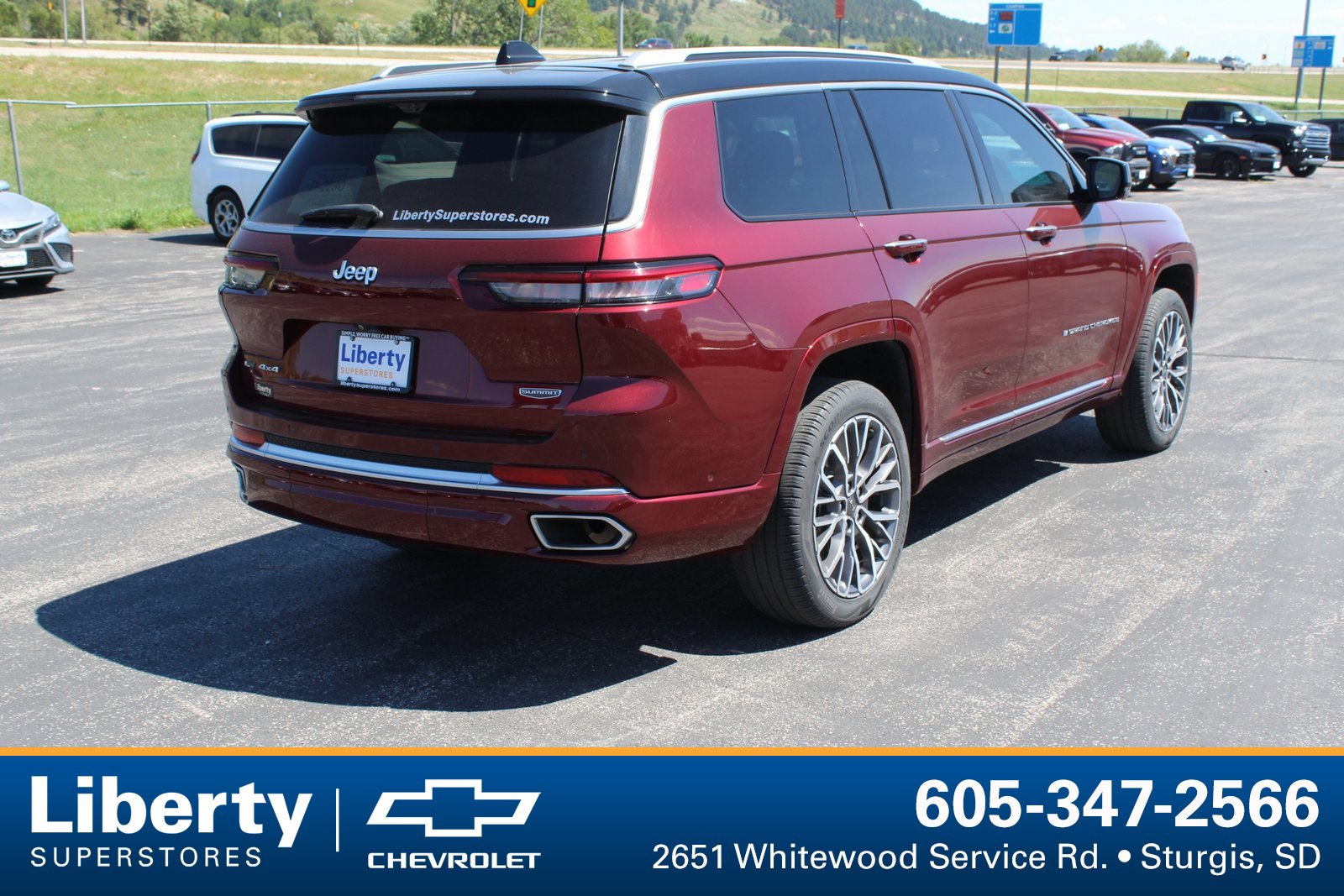 2021 Jeep Grand Cherokee L Summit Reserve photo 2