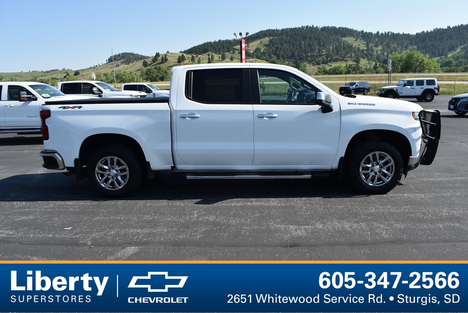 Used 2020 Chevrolet Silverado 1500 LT with VIN 3GCUYDEDXLG281866 for sale in Sturgis, SD