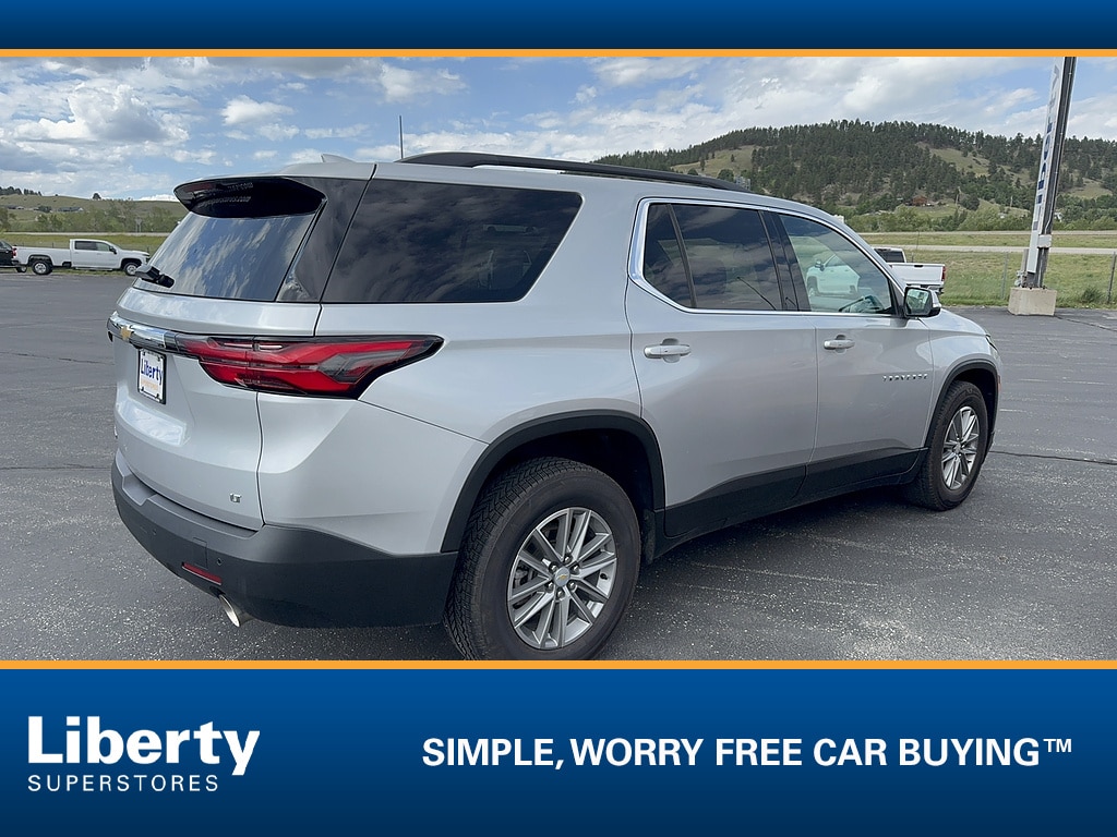 Used 2022 Chevrolet Traverse LT Cloth SUV