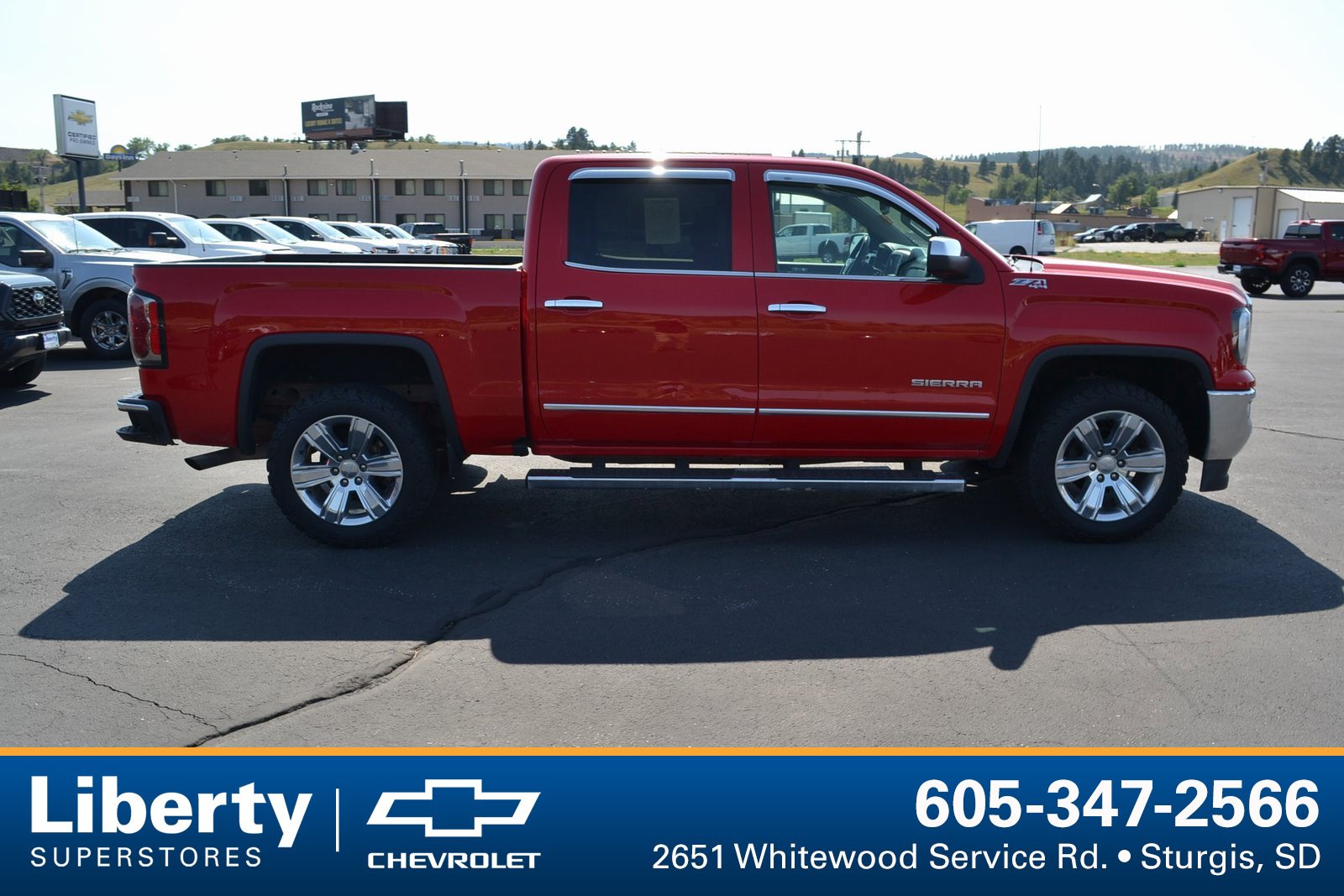 Used 2018 GMC Sierra 1500 SLT with VIN 3GTU2NEJ9JG528689 for sale in Sturgis, SD