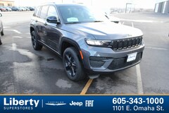 2025 Jeep Grand Cherokee Laredo Sport Utility