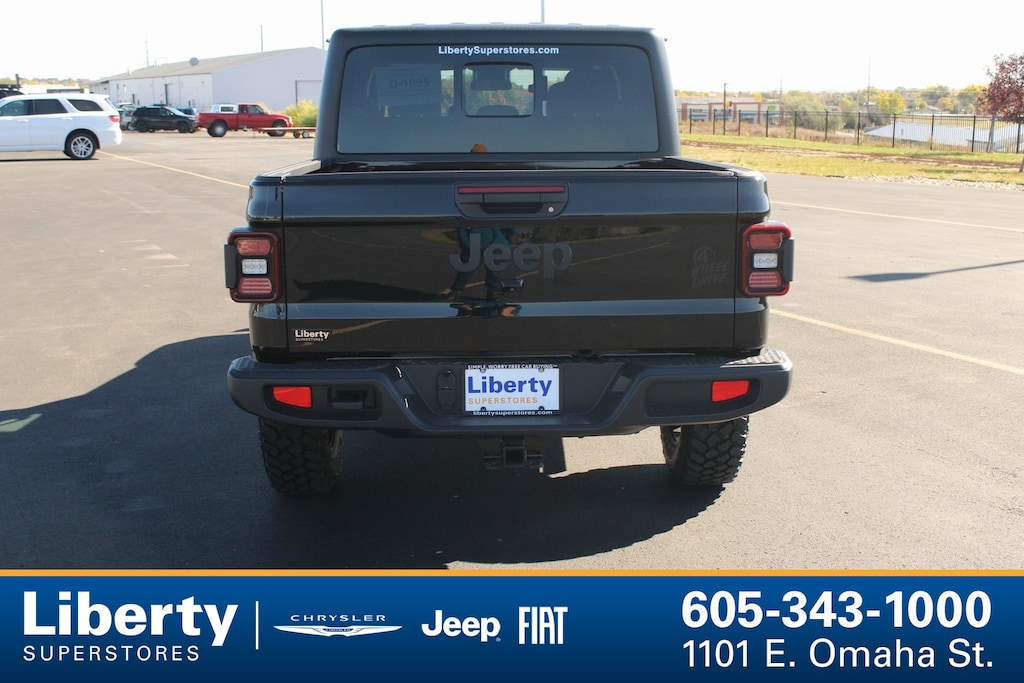 New 2025 Jeep Gladiator Willys Pickup