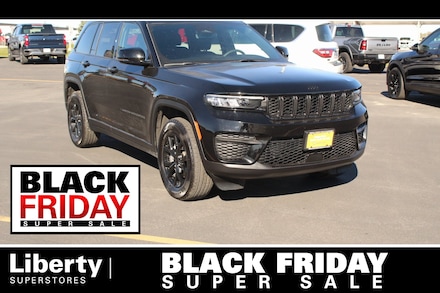 2024 Jeep Grand Cherokee Laredo SUV