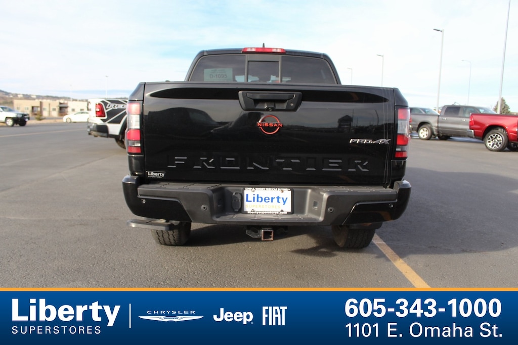 Used 2022 Nissan Frontier PRO-4X Truck Crew Cab