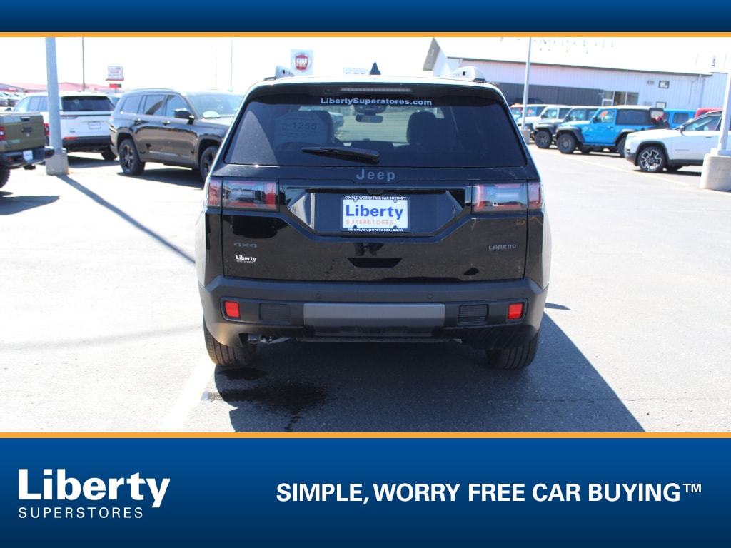 New 2026 Jeep Cherokee Laredo 4x4 Sport Utility