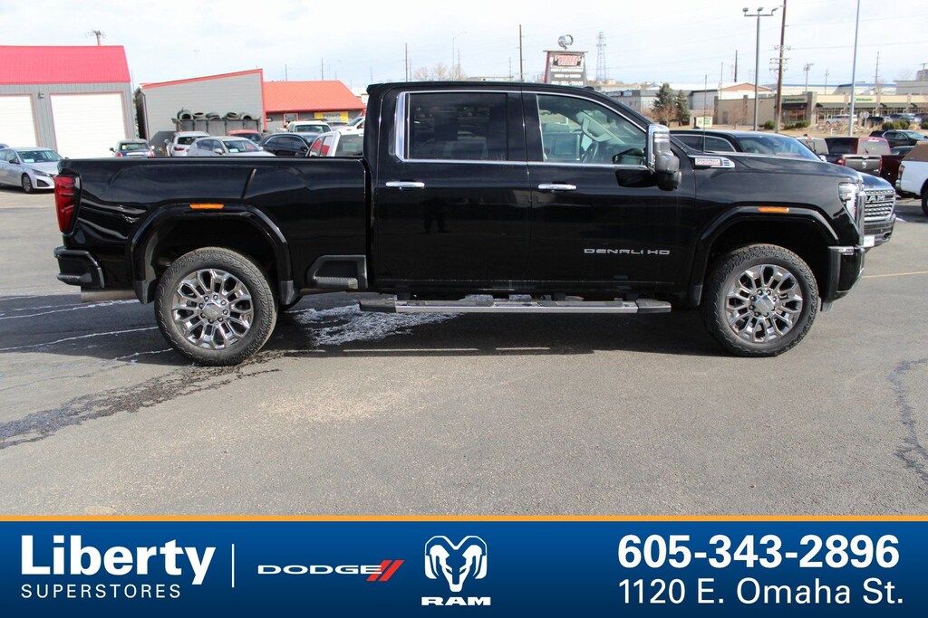 Used 2025 GMC Sierra 2500HD Denali Truck Crew Cab