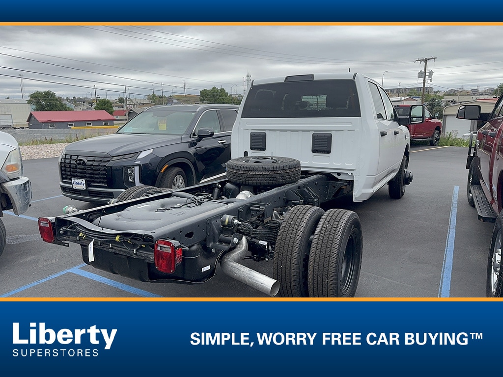 New 2026 Ram 3500 Chassis Cab Tradesman/Big Horn Pickup