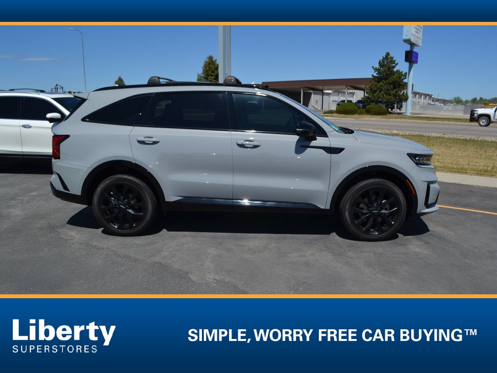 Used 2022 Kia Sorento SX