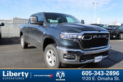 2026 Ram 1500 BIG HORN CREW CAB 4X4 5'7 BOX Pickup