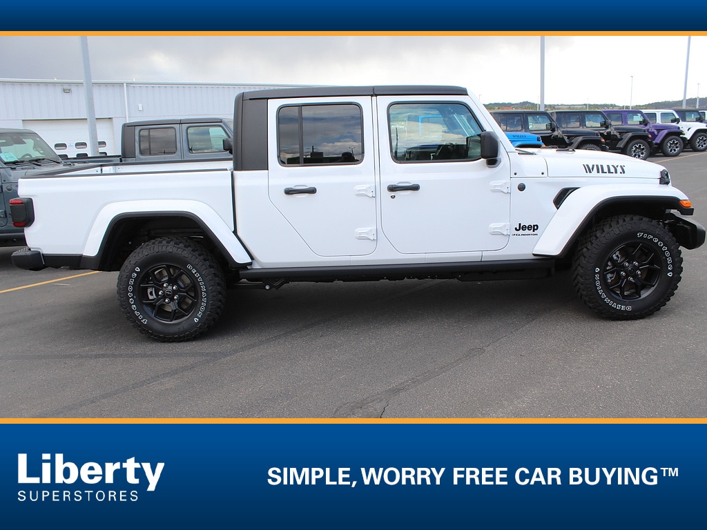 New 2026 Jeep Gladiator Willys 4x4 Pickup