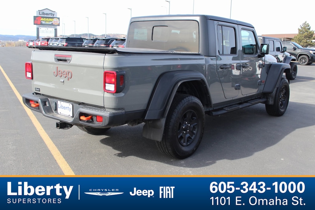 Used 2023 Jeep Gladiator Mojave Truck Crew Cab