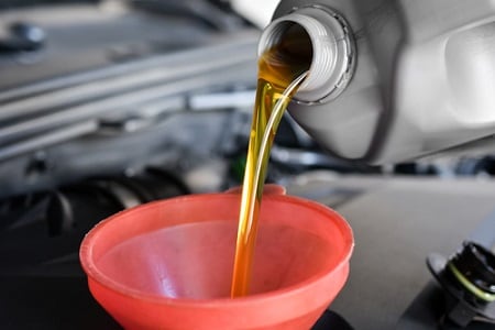 Oil change 2 450.jpg