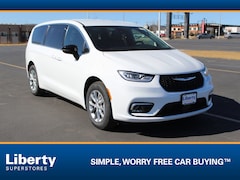 2026 Chrysler Pacifica Select AWD Passenger Van
