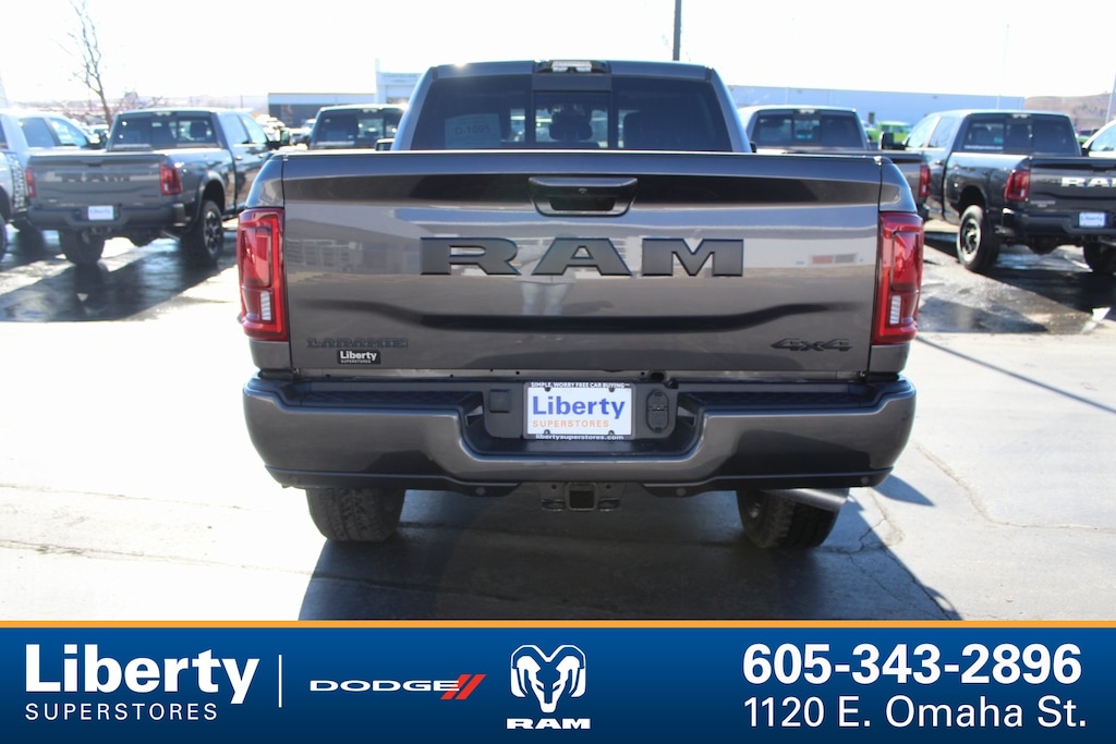 New 2026 Ram 2500 LARAMIE CREW CAB 4X4 6'4 BOX Pickup