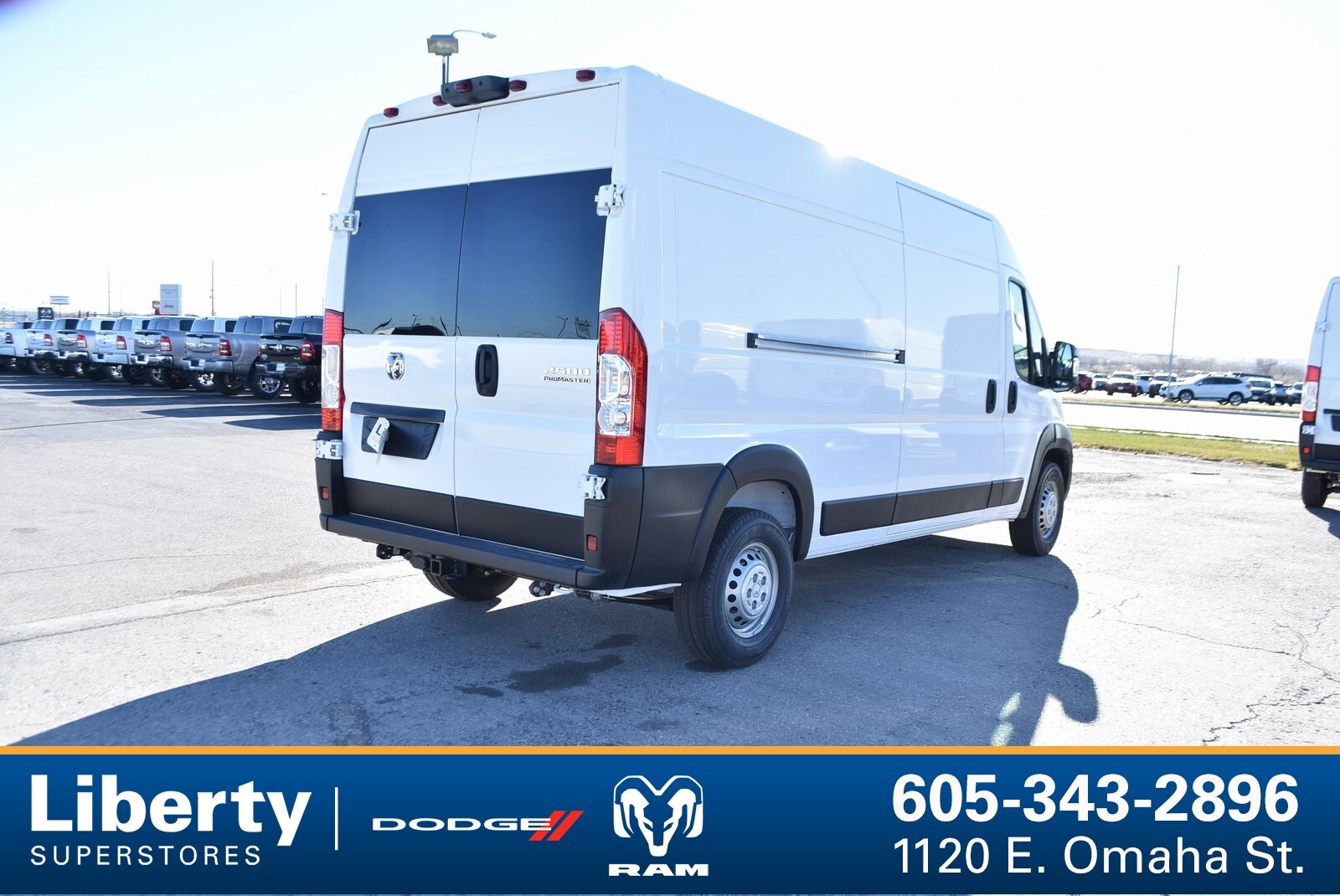 2025 Ram ProMaster 2500 Cargo Van photo 2