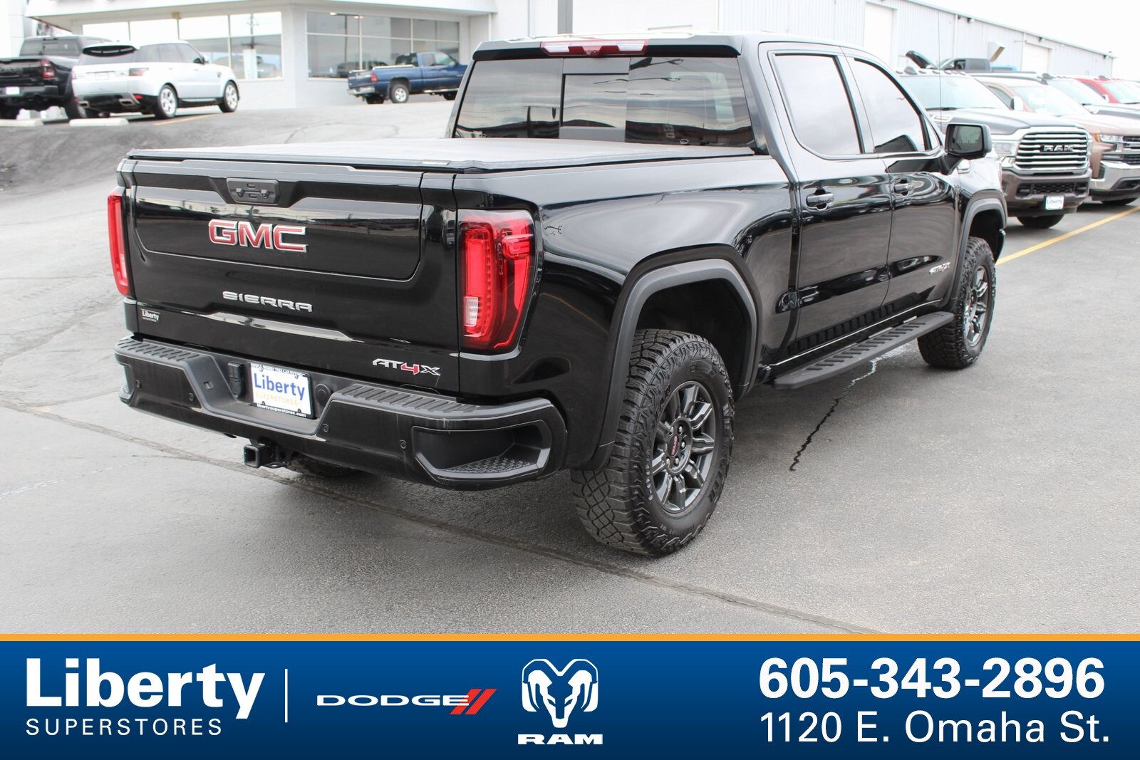 2024 Gmc Sierra 1500 AT4X photo 3