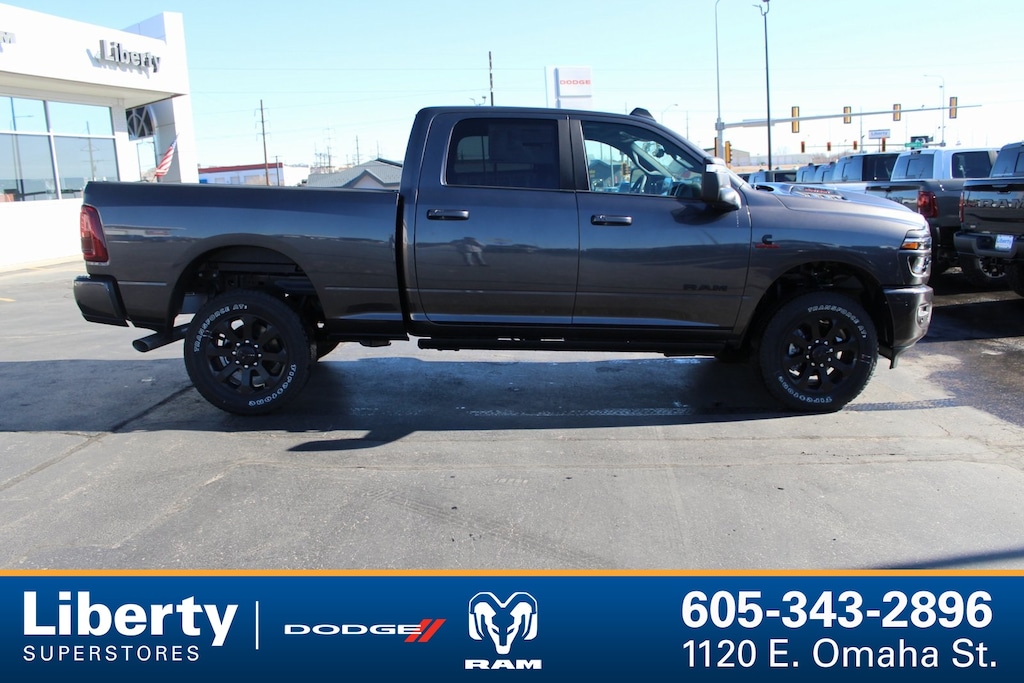 New 2026 Ram 2500 LARAMIE CREW CAB 4X4 6'4 BOX Pickup