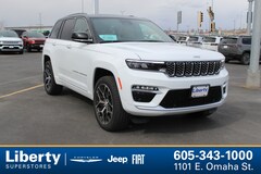 2025 Jeep Grand Cherokee SUMMIT RESERVE 4X4 Sport Utility