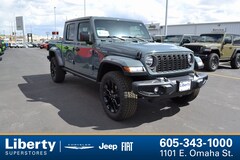 2025 Jeep Gladiator Nighthawk Pickup