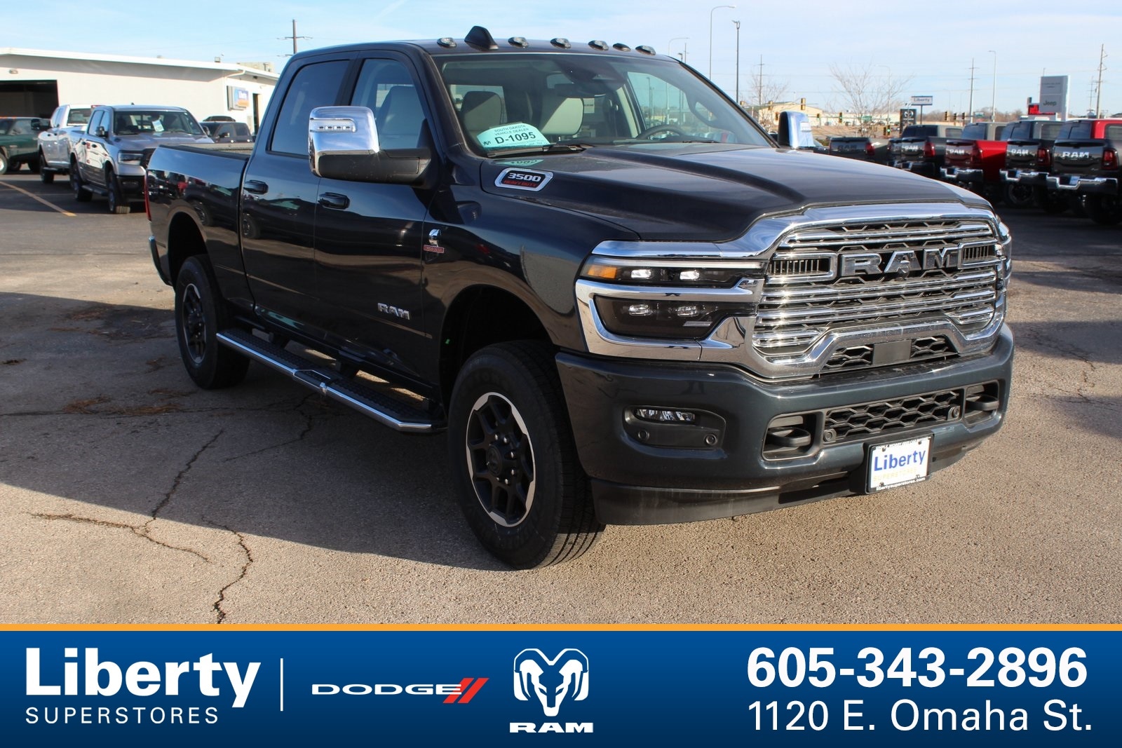 2026 RAM Ram 3500 Pickup Laramie's photo