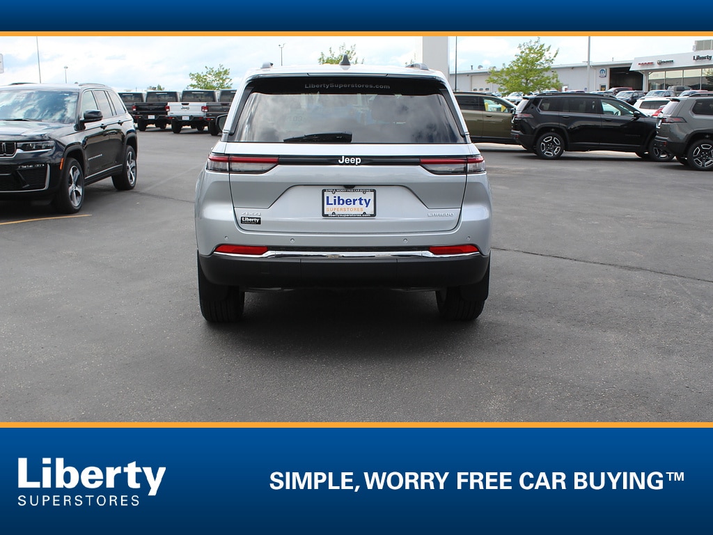 New 2026 Jeep Grand Cherokee Altitude 4x4 Sport Utility