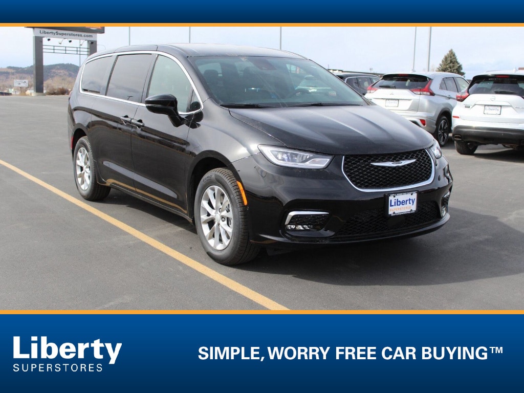 2026 Chrysler Pacifica Select AWD's photo