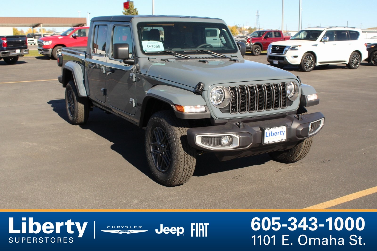 2025 Jeep Gladiator Sport S's photo