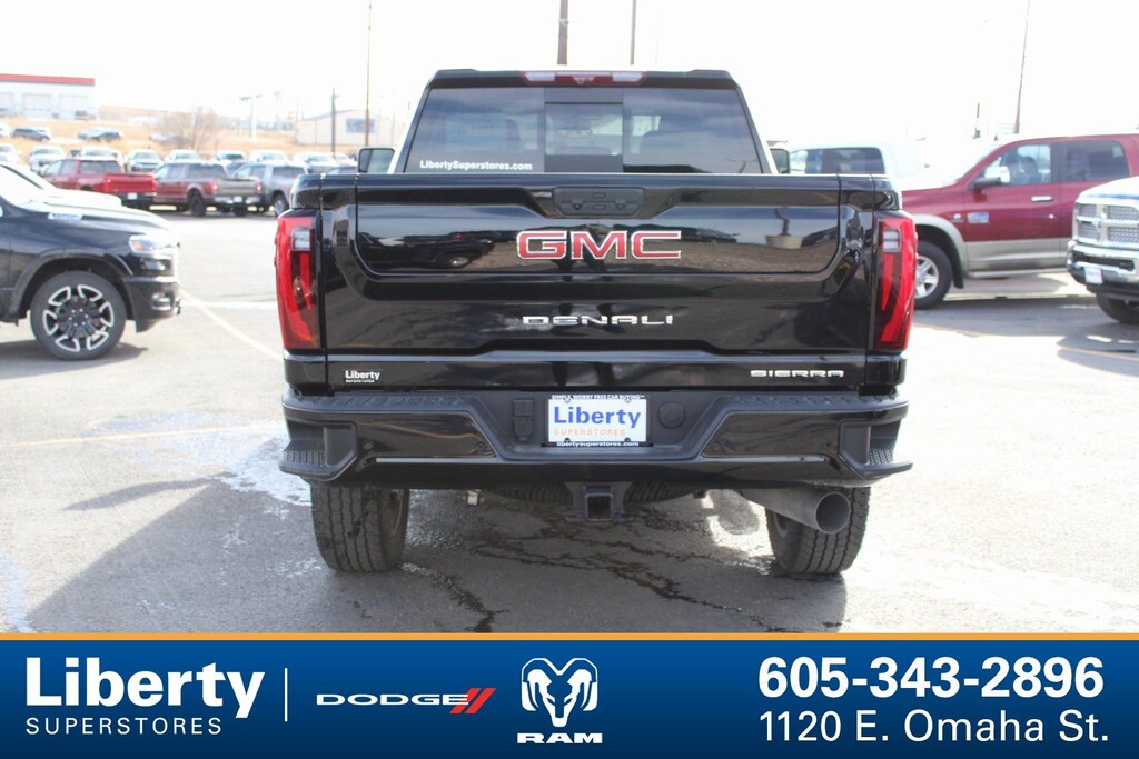 Used 2025 GMC Sierra 2500HD Denali Truck Crew Cab