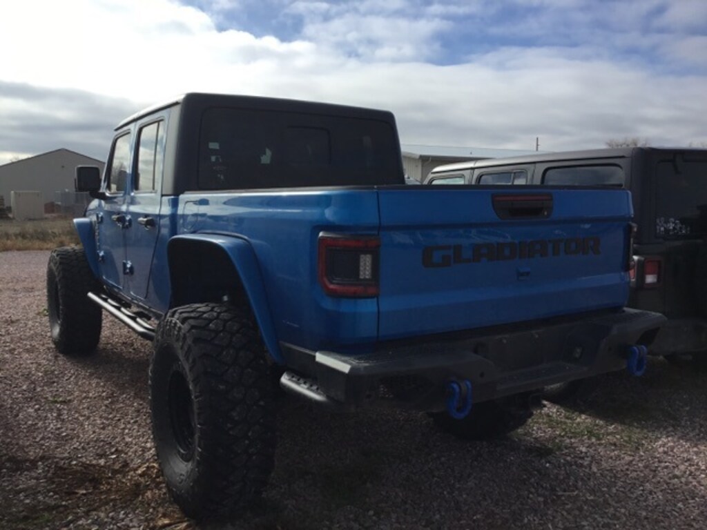 Used 2021 Jeep Gladiator Sport Truck Crew Cab