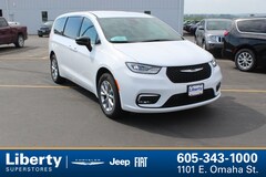2025 Chrysler Pacifica Select Passenger Van