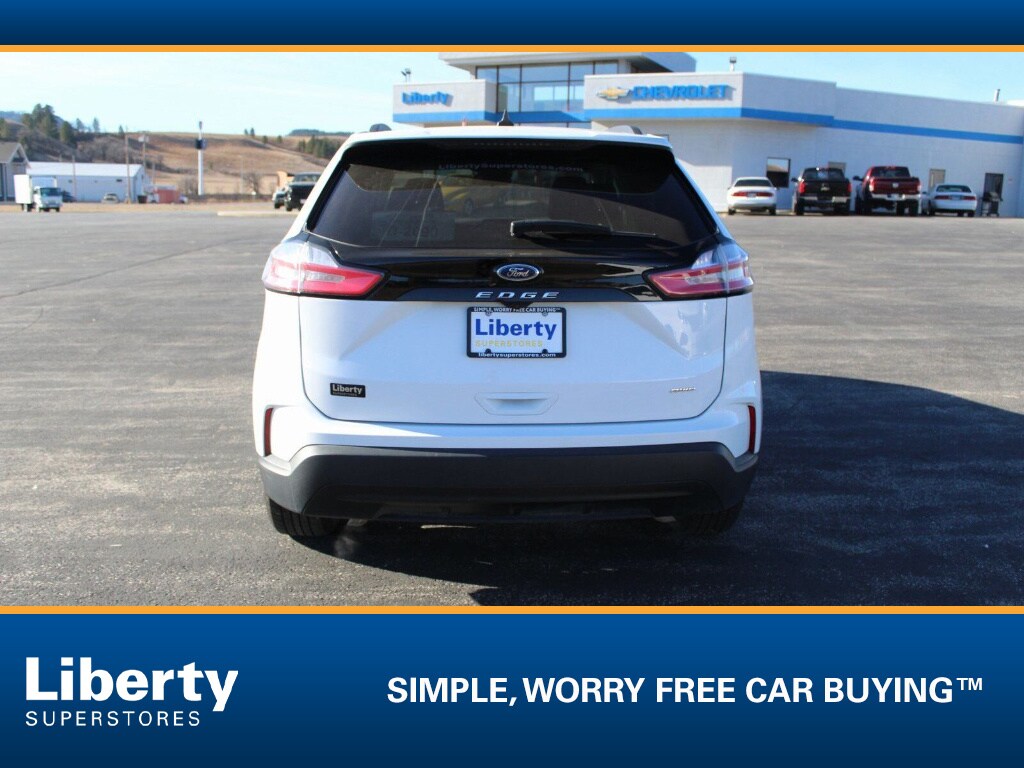 Used 2024 Ford Edge SE