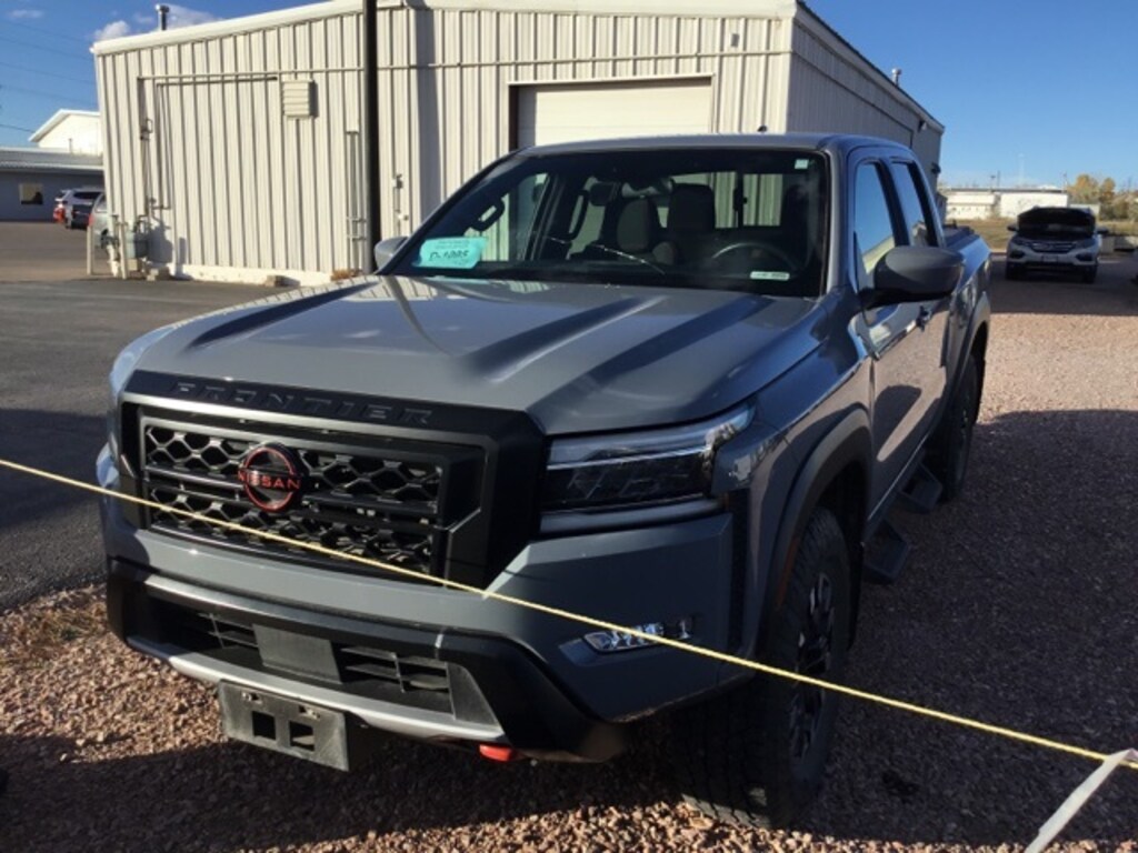 Used 2024 Nissan Frontier PRO-4X Truck Crew Cab