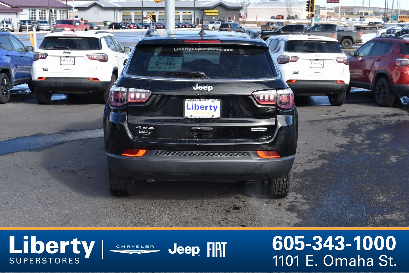 2025 Jeep Compass Latitude Sport photo 4