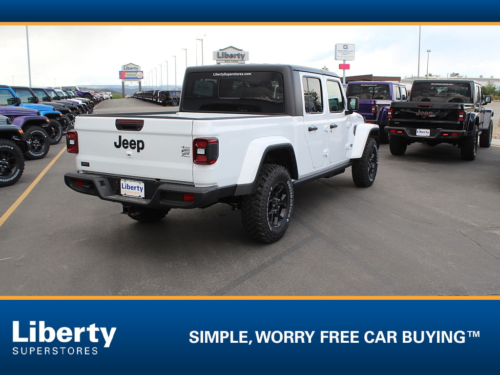 New 2026 Jeep Gladiator Willys 4x4 Pickup