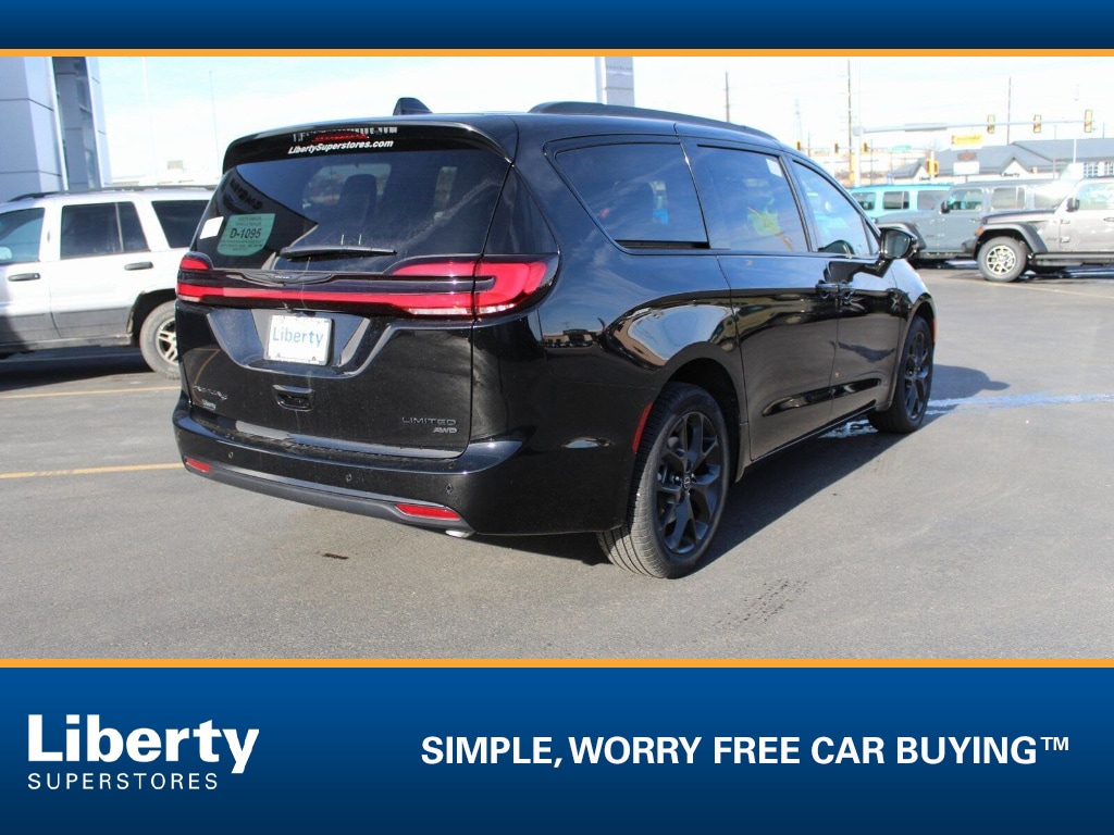 New 2026 Chrysler Pacifica Limited AWD Passenger Van