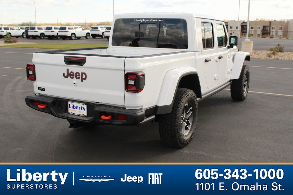 New 2025 Jeep Gladiator Mojave Pickup