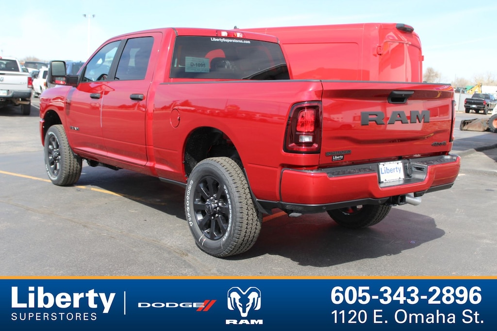 New 2026 Ram 2500 BIG HORN CREW CAB 4X4 6'4 BOX Pickup