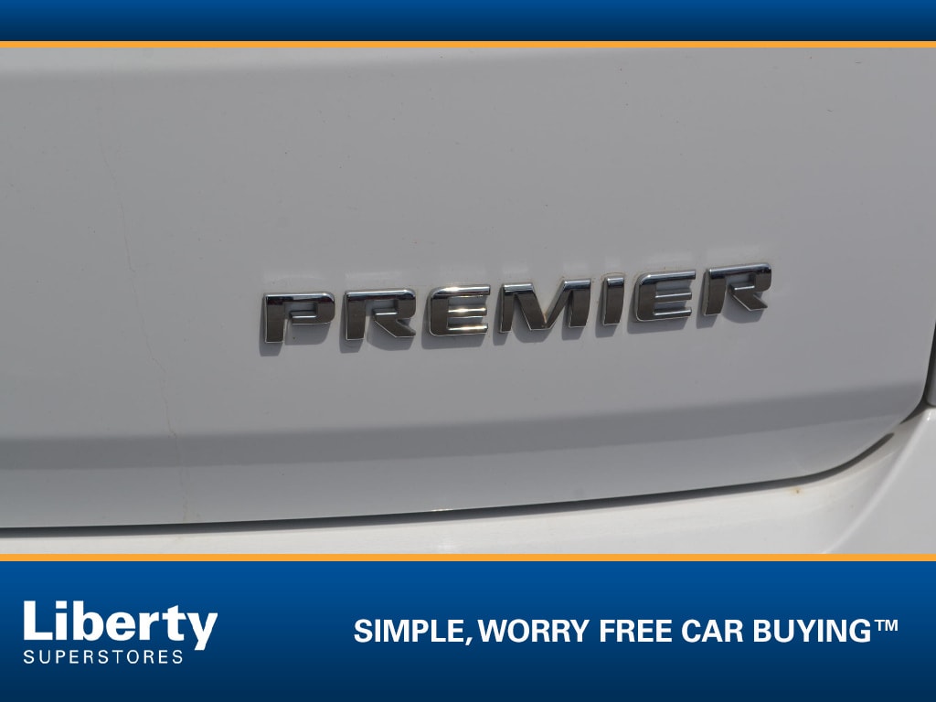 2021 Chevrolet Traverse Premier - Photo 12