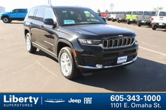 2025 Jeep Grand Cherokee L Laredo Sport Utility