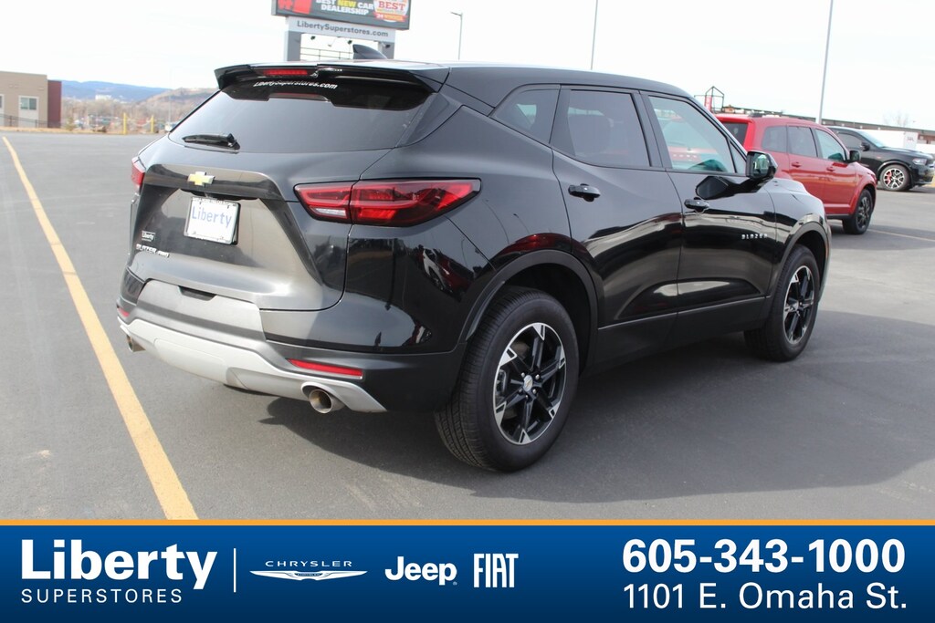 Used 2025 Chevrolet Blazer LT w/2LT SUV