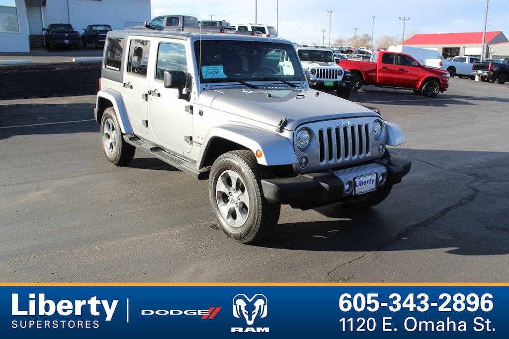 Used 2017 Jeep Wrangler JK Unlimited Sahara 4x4 SUV