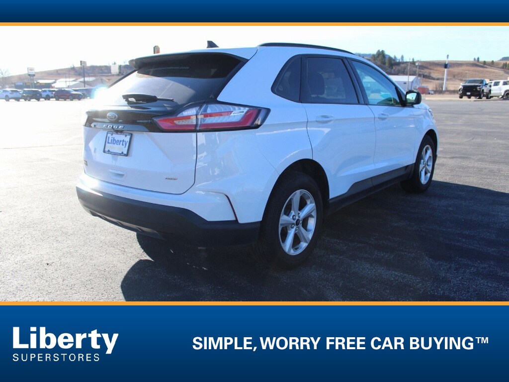 Used 2024 Ford Edge SE