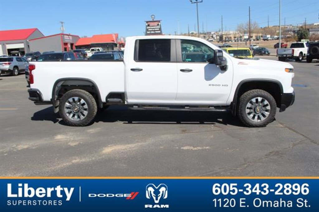 Used 2025 Chevrolet Silverado 2500HD Custom Truck Crew Cab
