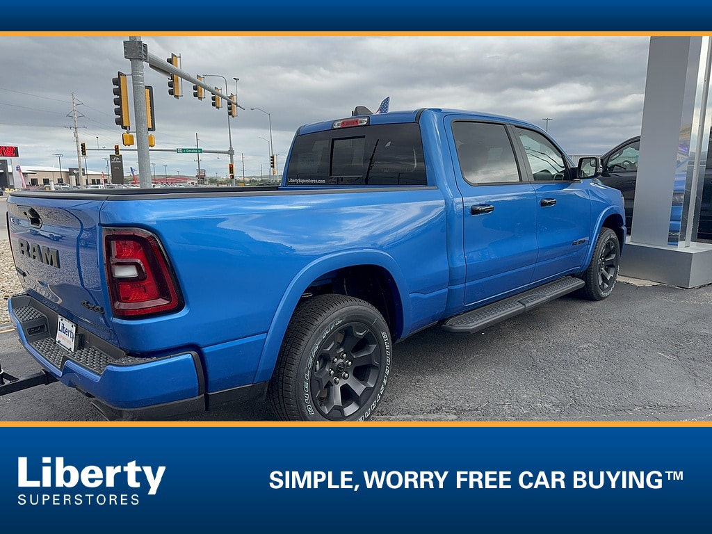 New 2026 Ram 1500 BIG HORN CREW CAB 4X4 6'4 BOX Pickup