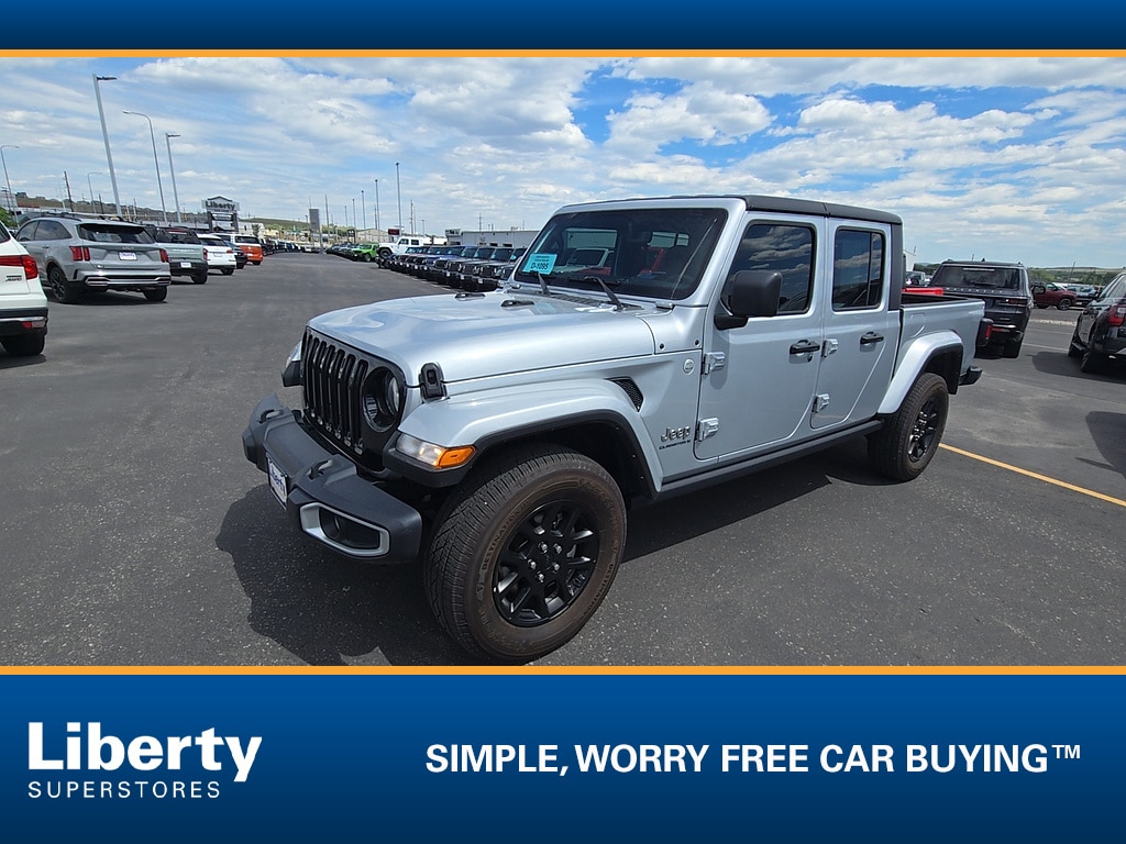 2023 Jeep Gladiator Overland's photo