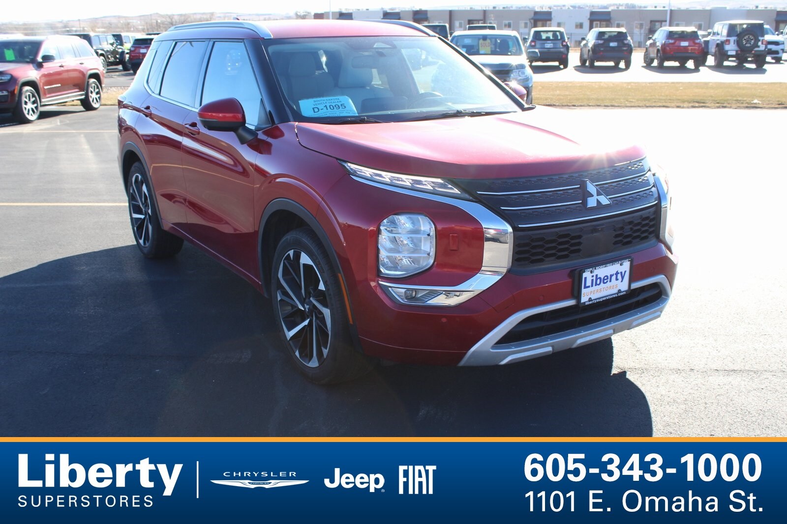 2022 Mitsubishi Outlander SEL's photo