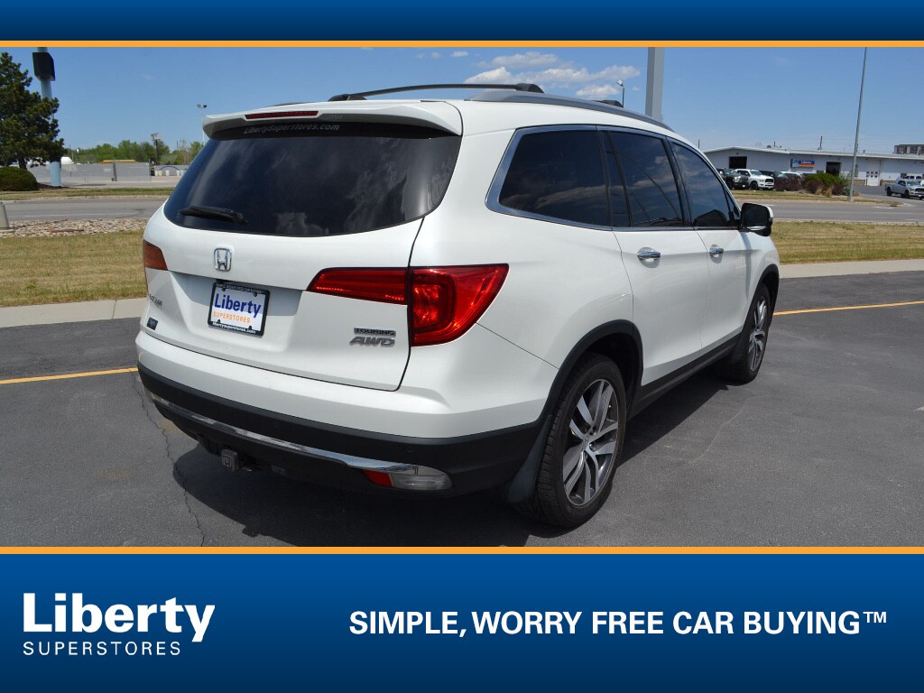 Used 2018 Honda Pilot Touring AWD SUV